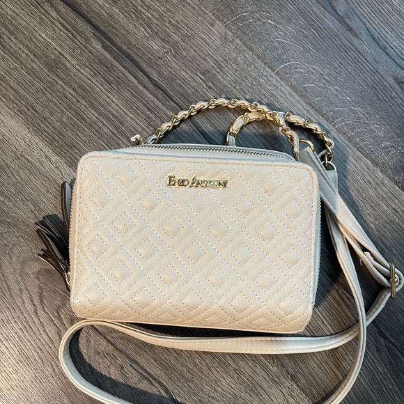 Enzo Angiolini Crossbody Bag - Picture 1 of 4